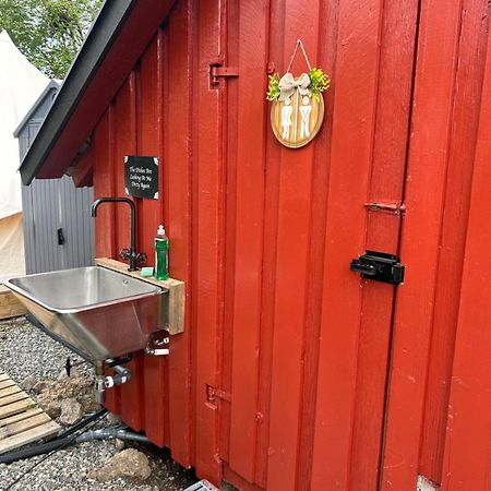 Glamping On Idyllic Lake, Paddle Boards & Rowboat Porsgrunn Eksteriør billede