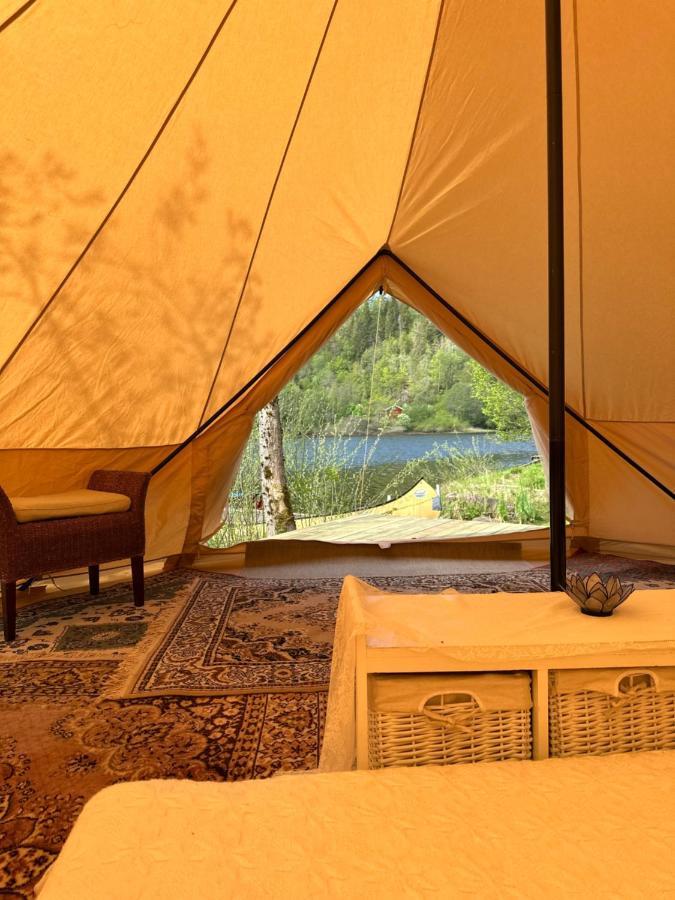 Glamping On Idyllic Lake, Paddle Boards & Rowboat Porsgrunn Eksteriør billede
