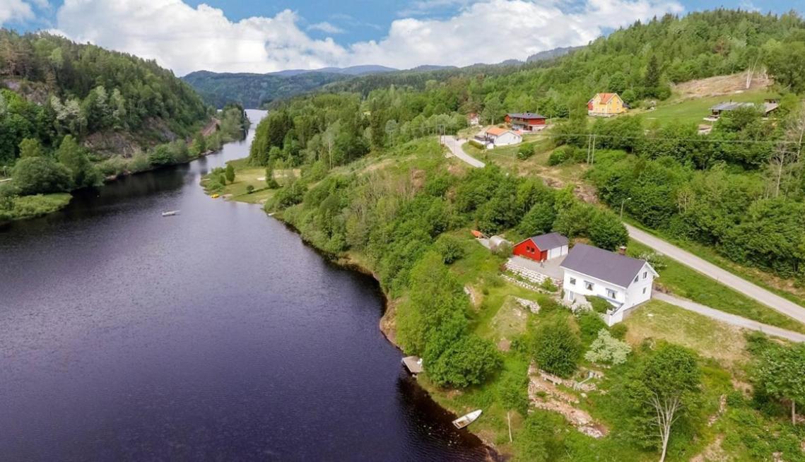Glamping On Idyllic Lake, Paddle Boards & Rowboat Porsgrunn Eksteriør billede