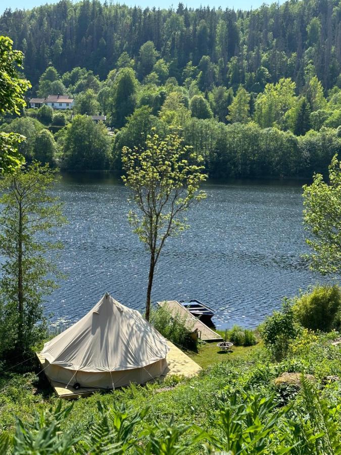 Glamping On Idyllic Lake, Paddle Boards & Rowboat Porsgrunn Eksteriør billede