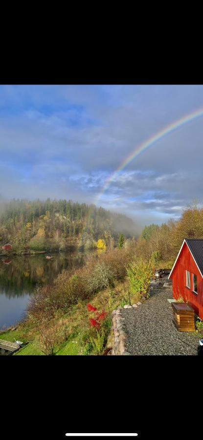 Glamping On Idyllic Lake, Paddle Boards & Rowboat Porsgrunn Eksteriør billede