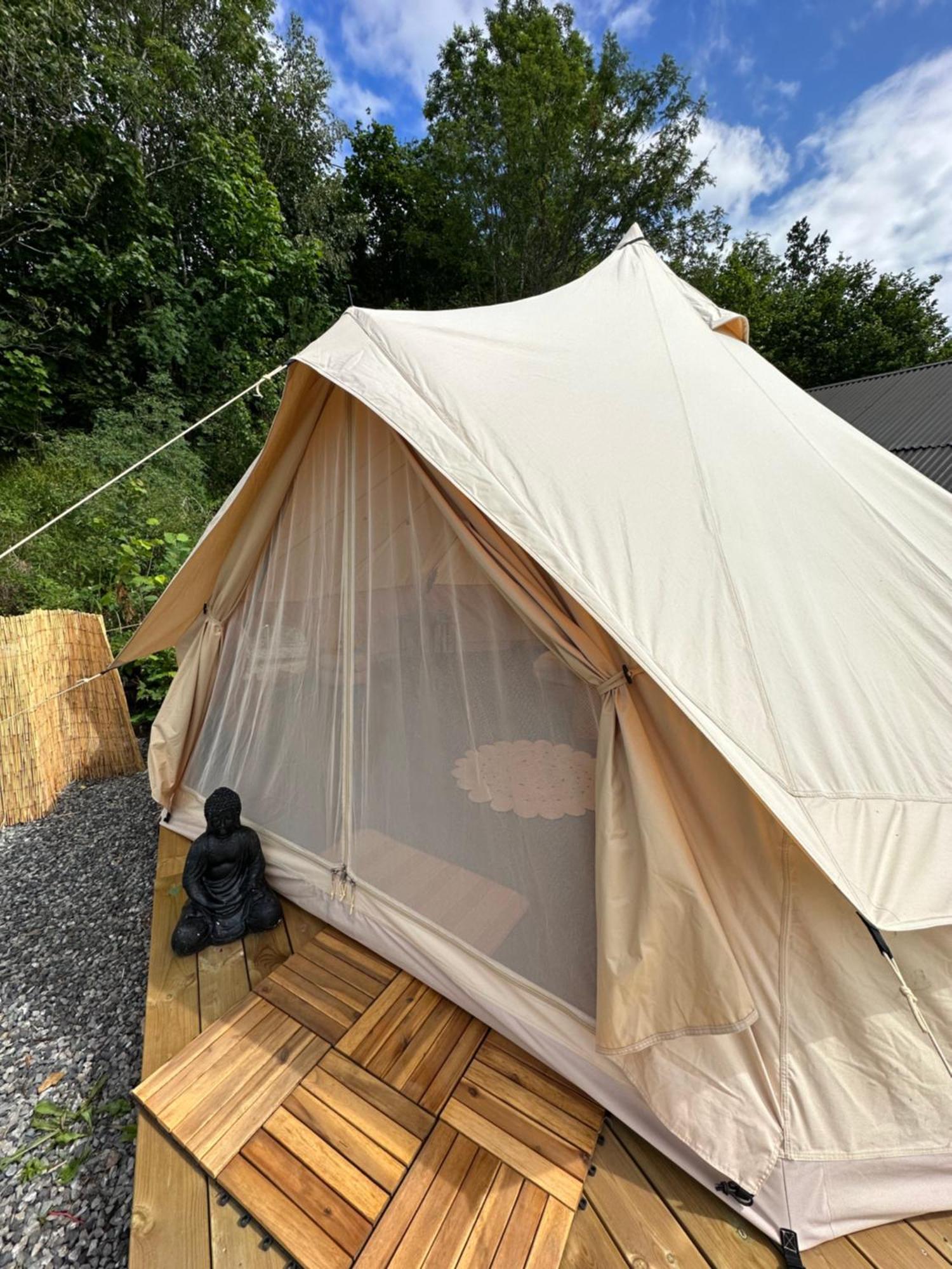 Glamping On Idyllic Lake, Paddle Boards & Rowboat Porsgrunn Eksteriør billede