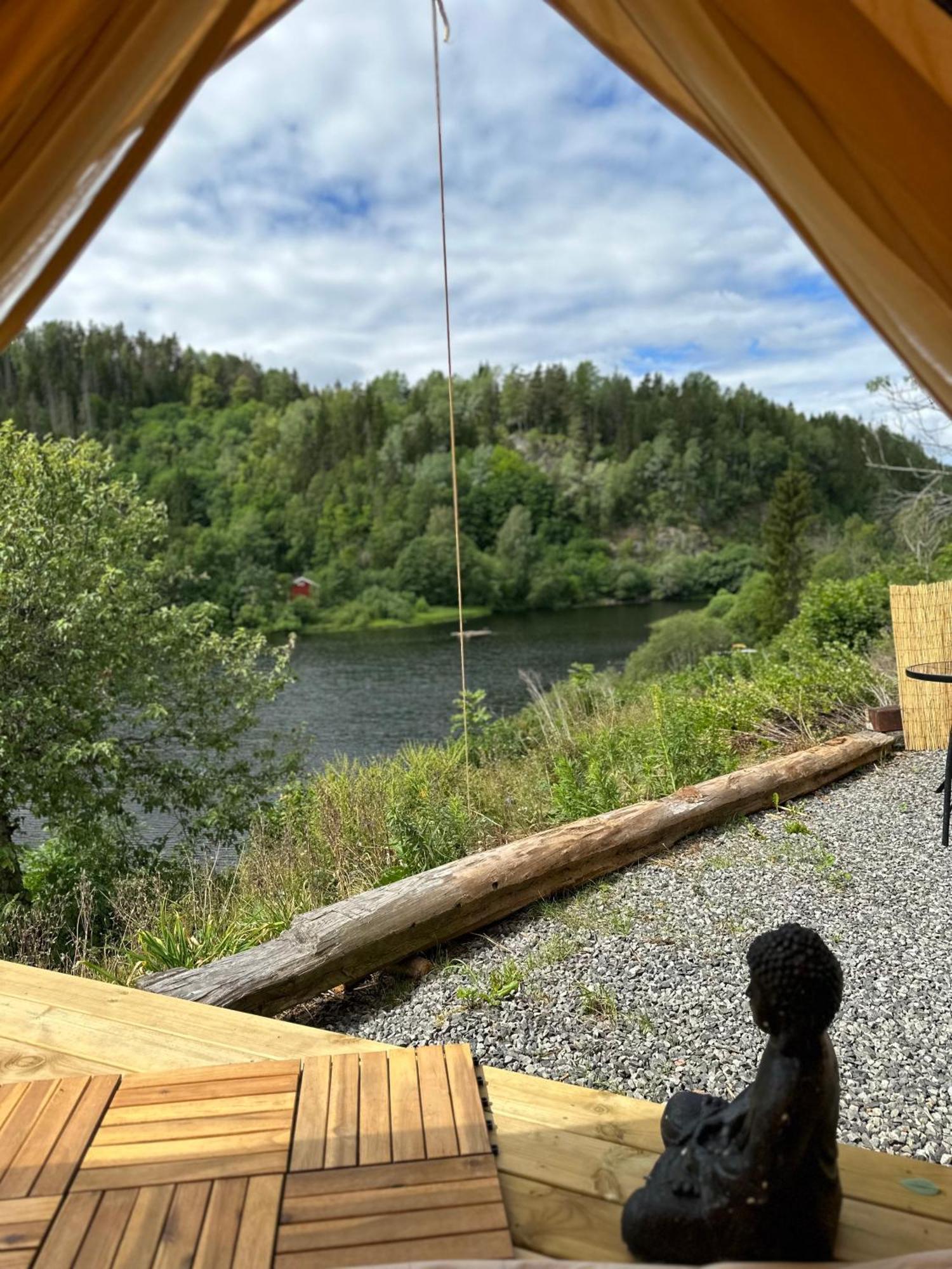 Glamping On Idyllic Lake, Paddle Boards & Rowboat Porsgrunn Eksteriør billede