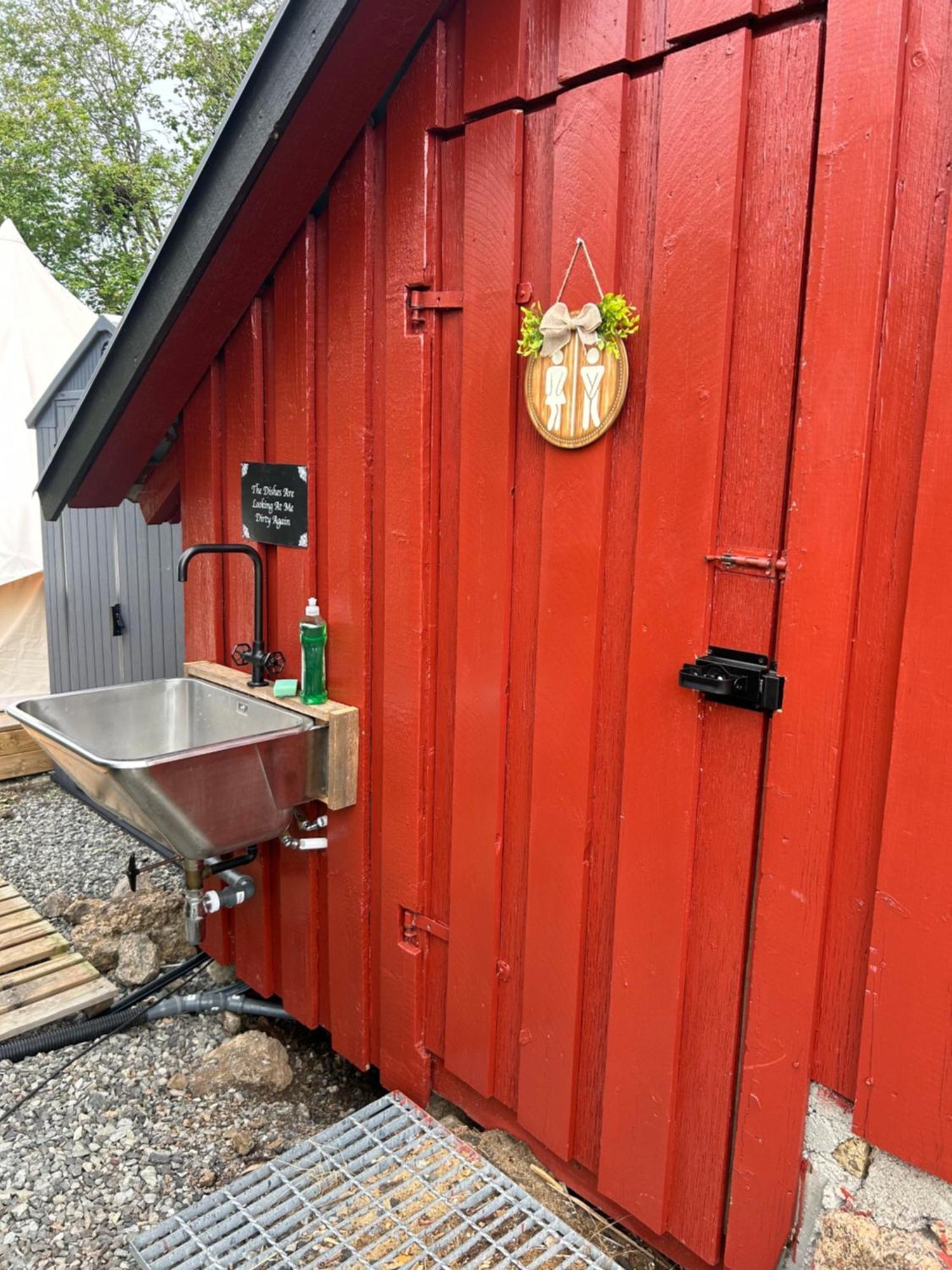 Glamping On Idyllic Lake, Paddle Boards & Rowboat Porsgrunn Eksteriør billede